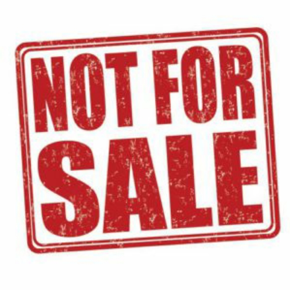 Looking to buy Torrid dresses size 3x 4x 24 or 26 - Picture 7 of 7